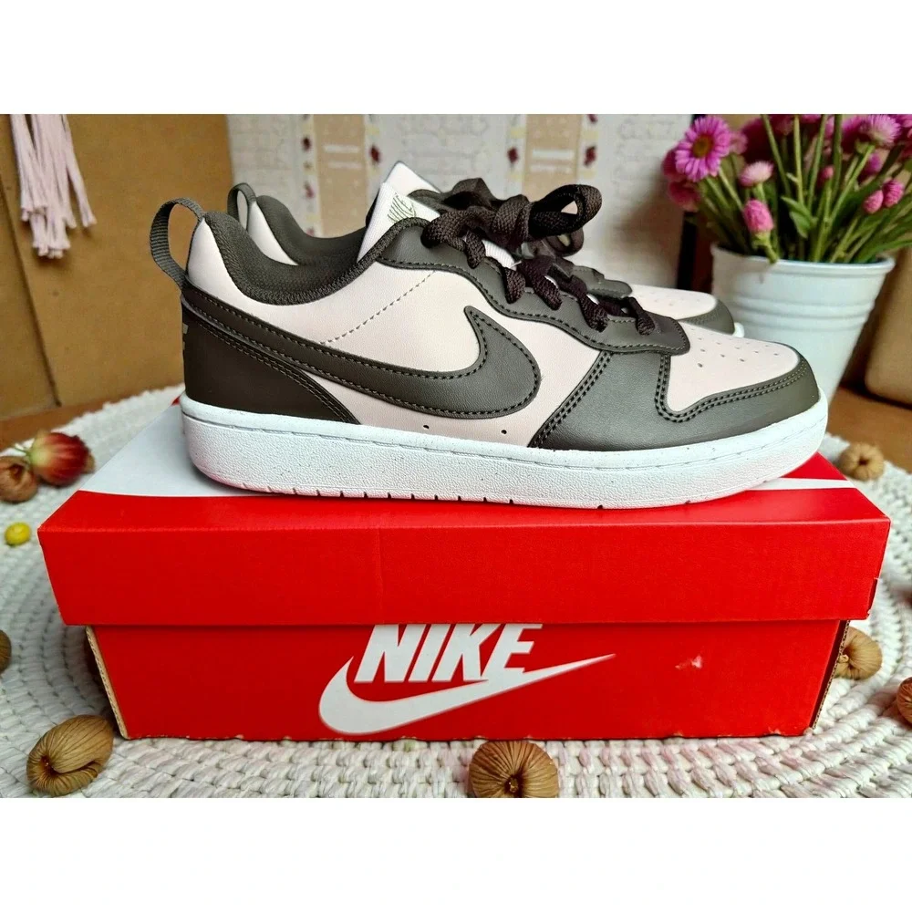 Nike - Court Borough Low Recraft - BRAND NEW - Women's 7 - Kids/Mens 5.5
